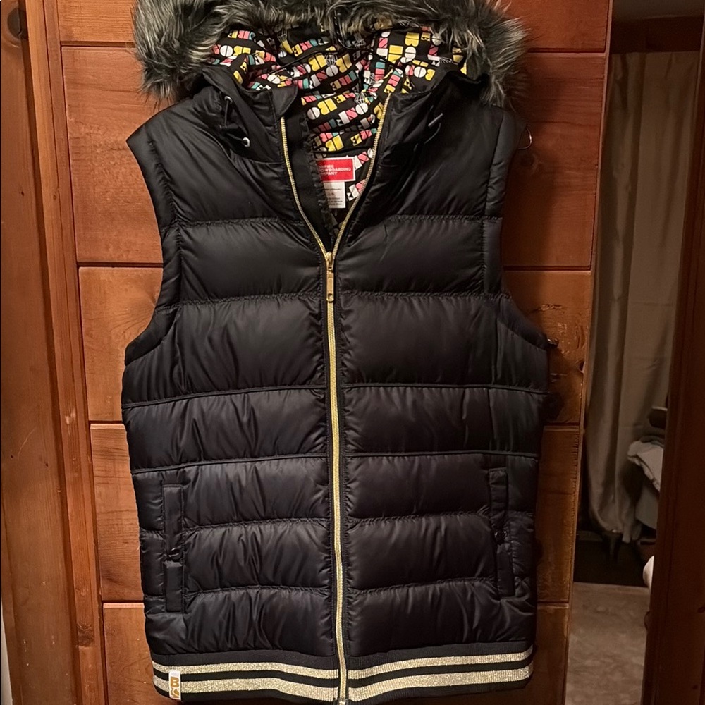 Bonfire Women's Black Hooded Puffer Vest with Faux Fur Trim